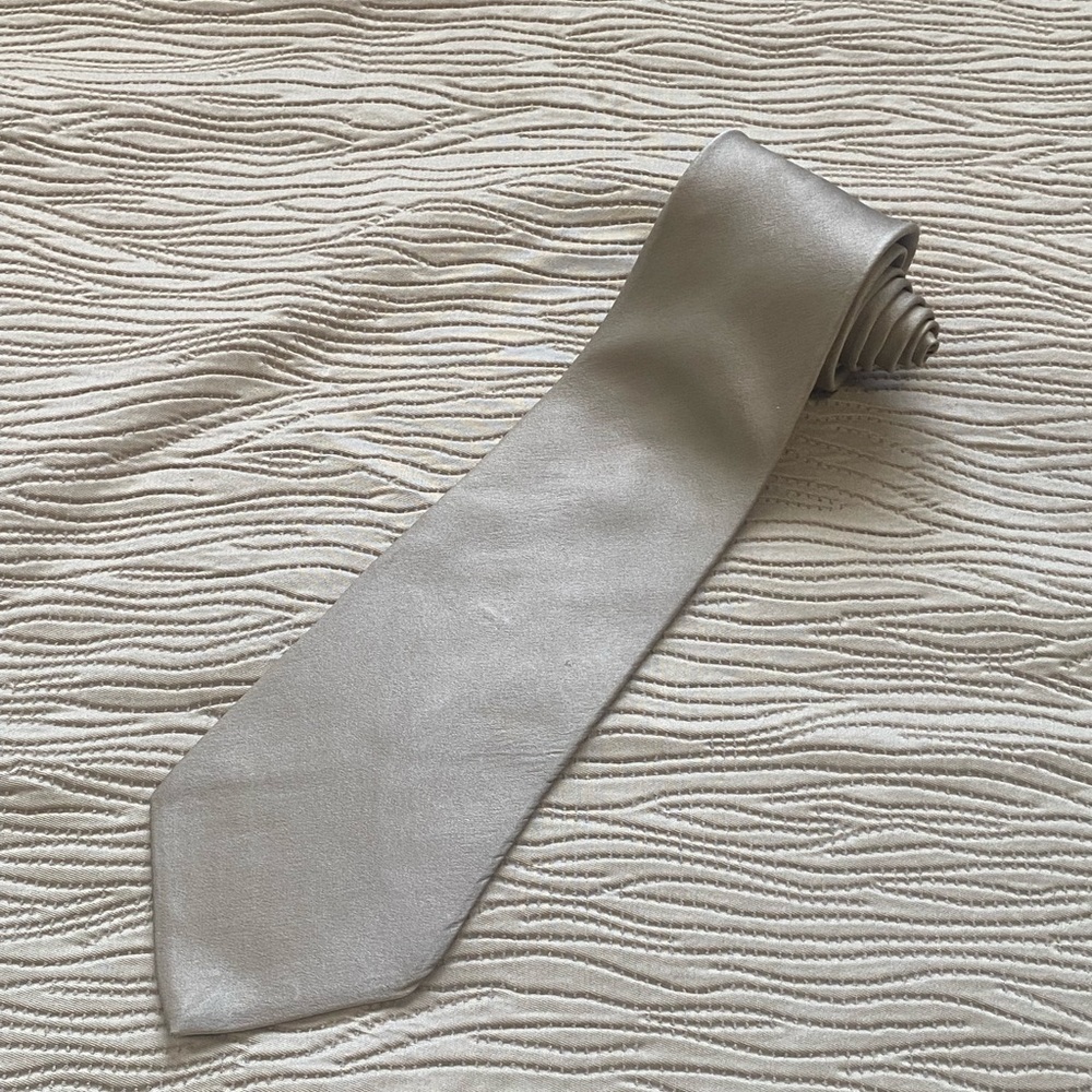 Villa Bugatti Men’s Tie